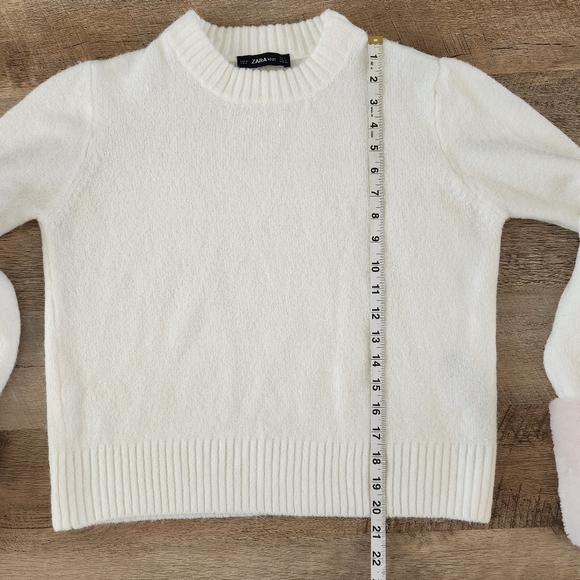 Zara Faux Fur Cuff Knit Sweater - Picture 12 of 13